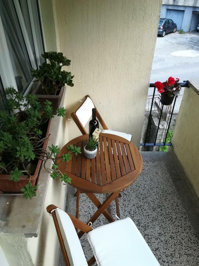Apartment Nikolic Kotor Exterior foto